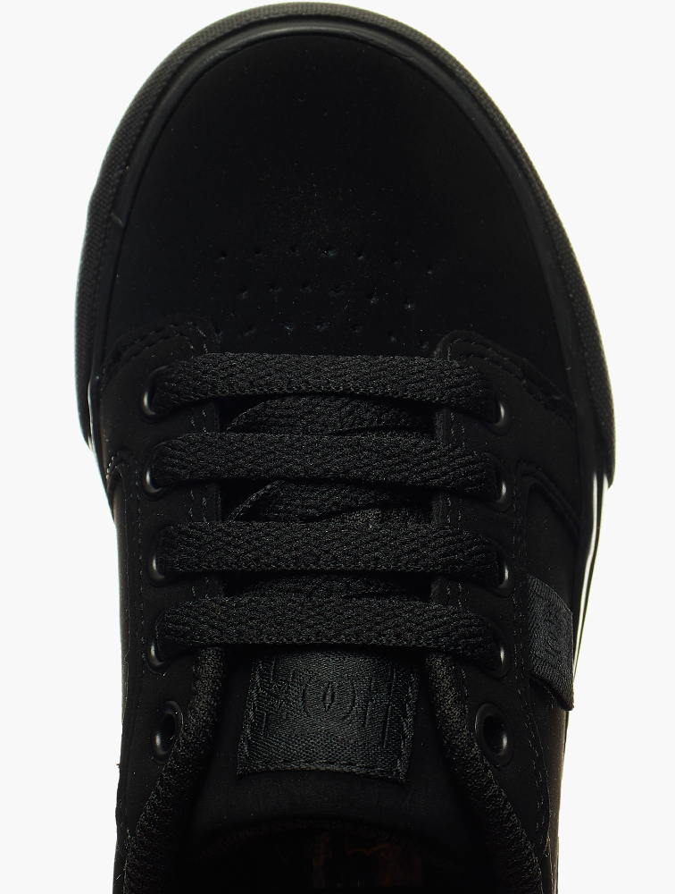 MyRunway Shop DC Shoes Boys Black Anvil Leather Sneakers for Kids